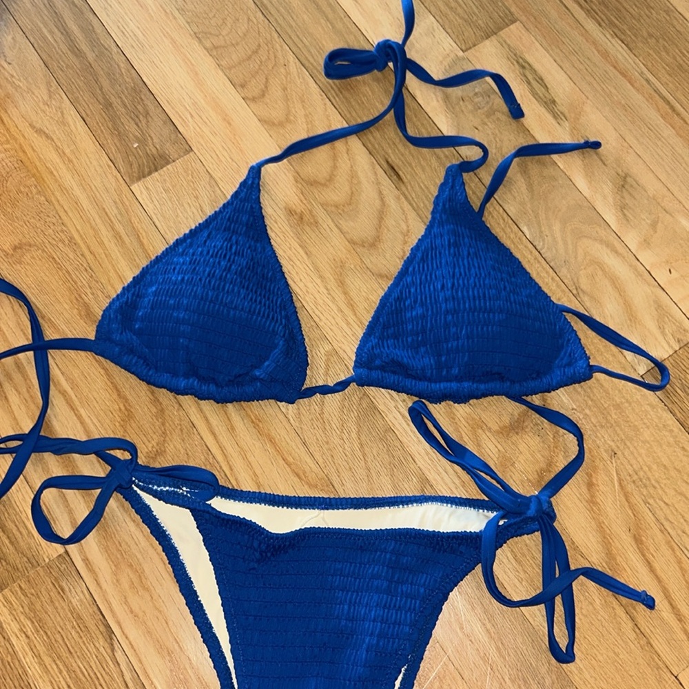 Blue Ribbed Bikini - Picture 2 of 7